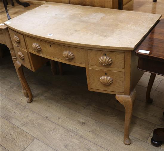 A light oak dressing table W.98cm